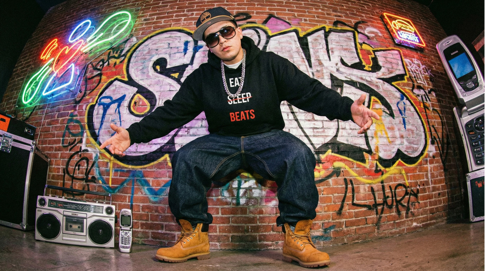 The Ultimate Guide to the Y2K Rapper Outfit: Hip Hop Fashion of the 2000s